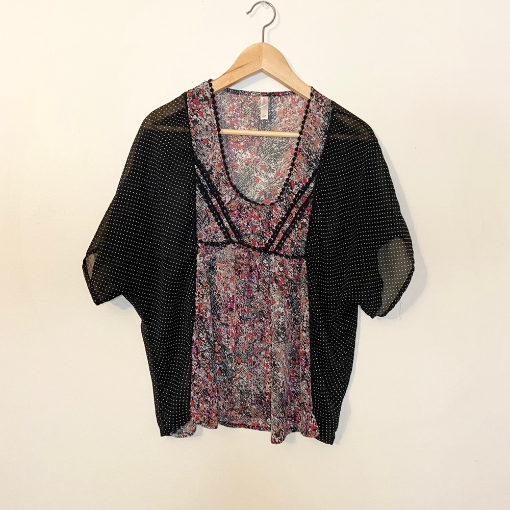 Blouse - Picture 4 of 11